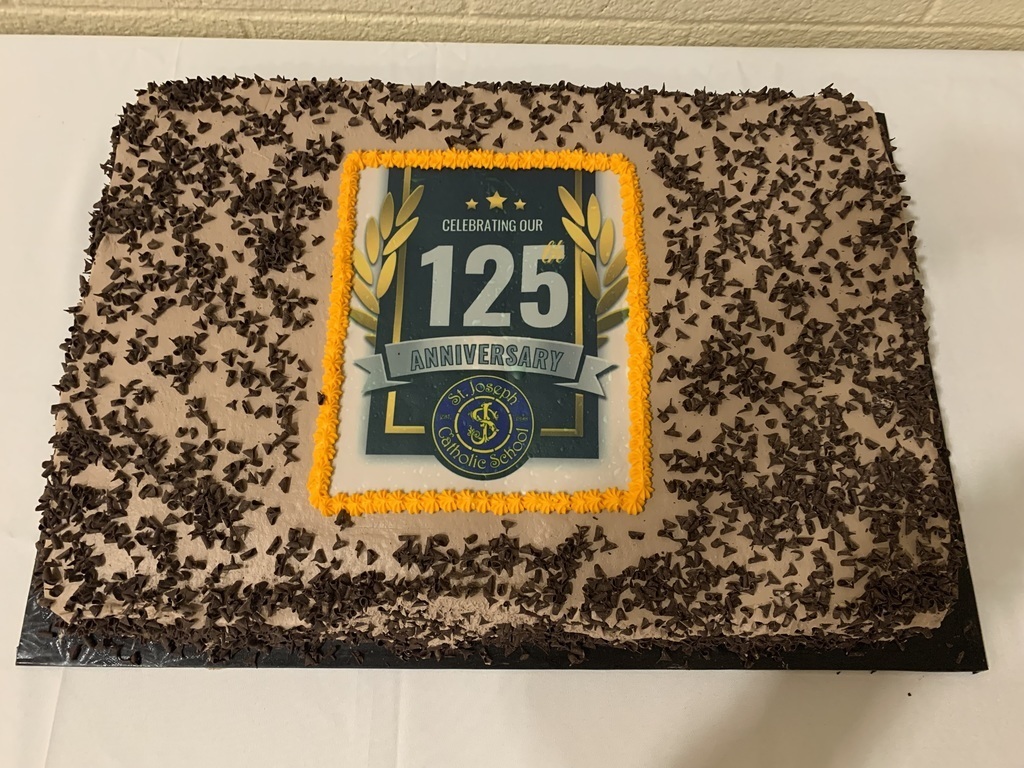 Cake with 125 year anniversary
